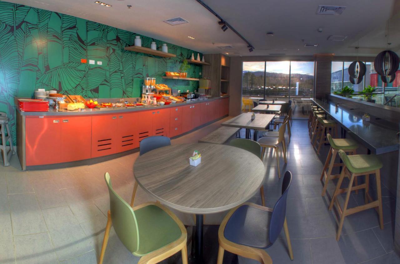 Ibis Apartadó Zewnętrze zdjęcie